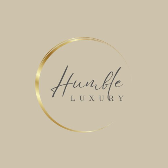 Handbags - Humble_Luxury is LIVE 💋